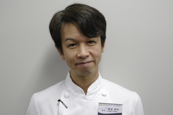 カフェドリンク講師兼開業・就職サポート 野坂幹也